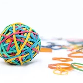 Gumijasti trakovi v razsutem stanju